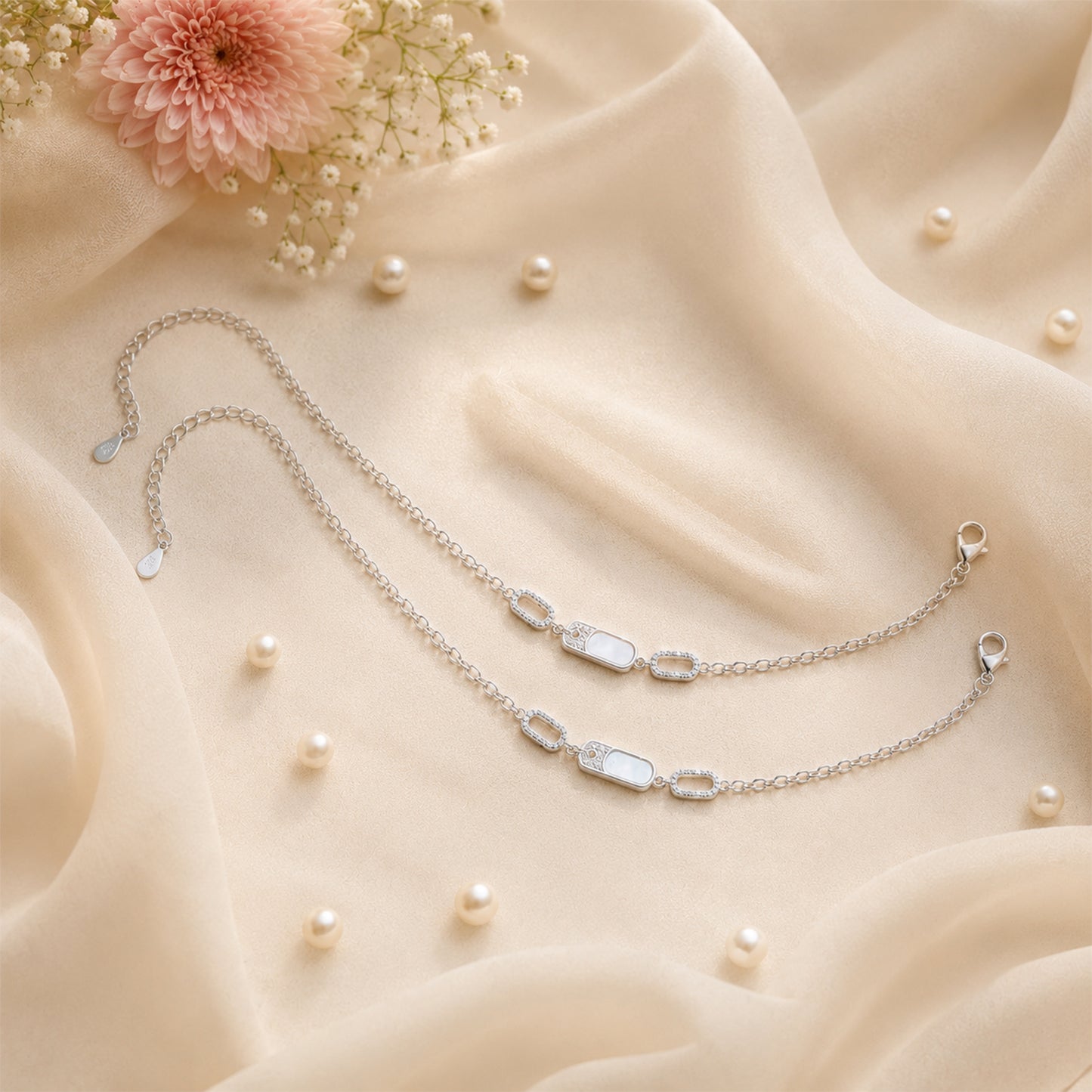 Mother of Pearl Oval Italian Anklet