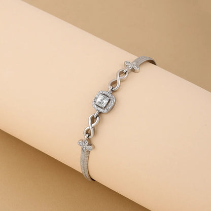 Silver Infinique Bracelet