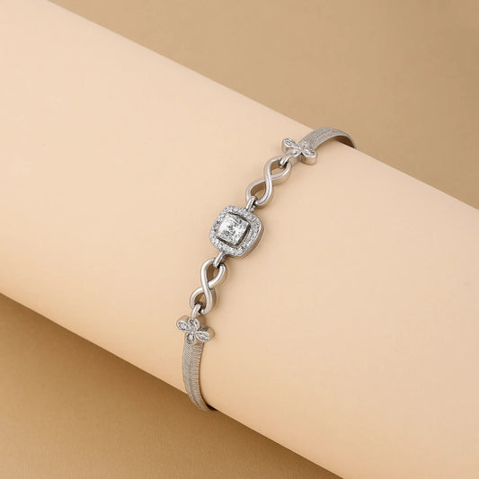 Silver Infinique Bracelet