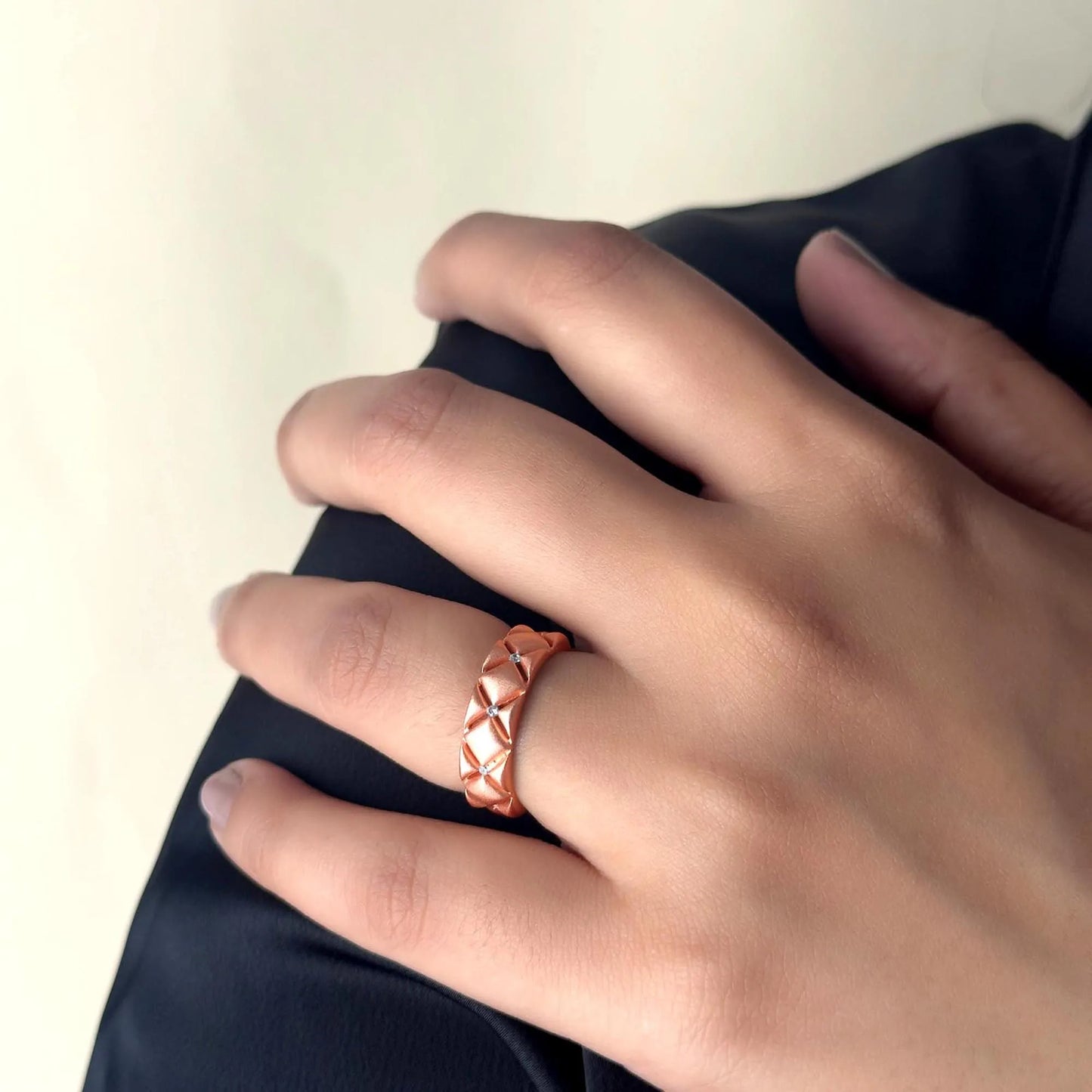 Rose Gold Criss Cross Band