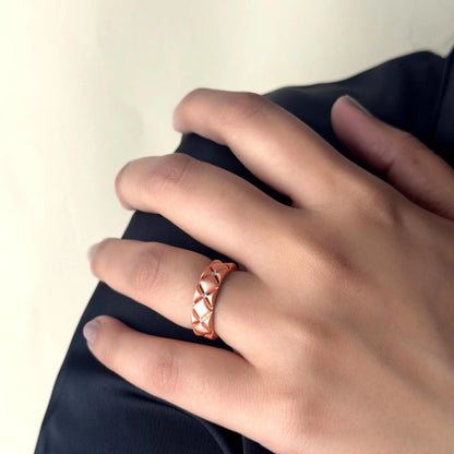Rose Gold Criss Cross Band