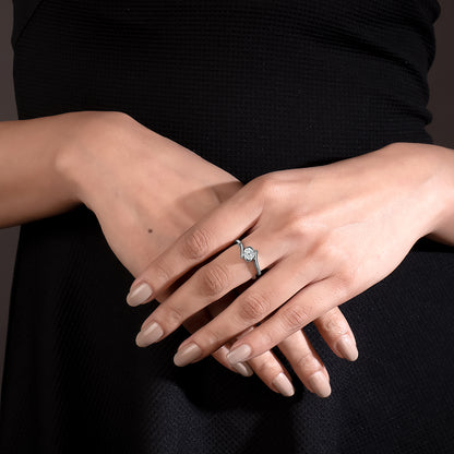 Silver Glistening Gem Ring