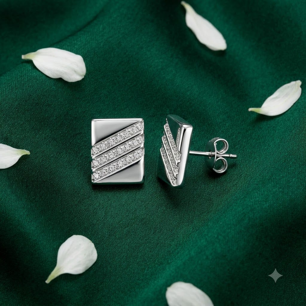 Horizon Linear Accent Studs