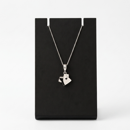92.5 Silver Black & White Heart T-Shirt Pendant