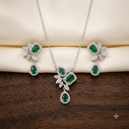 Silver Emerald Teardrop Pendant Set