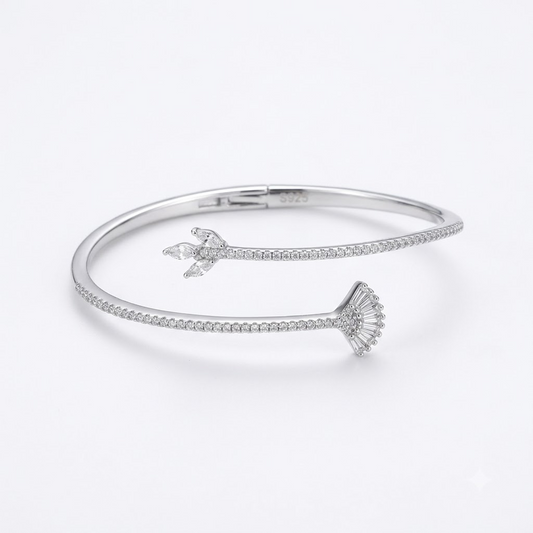 Silver Leaf Fan Accent Adjustable Kada