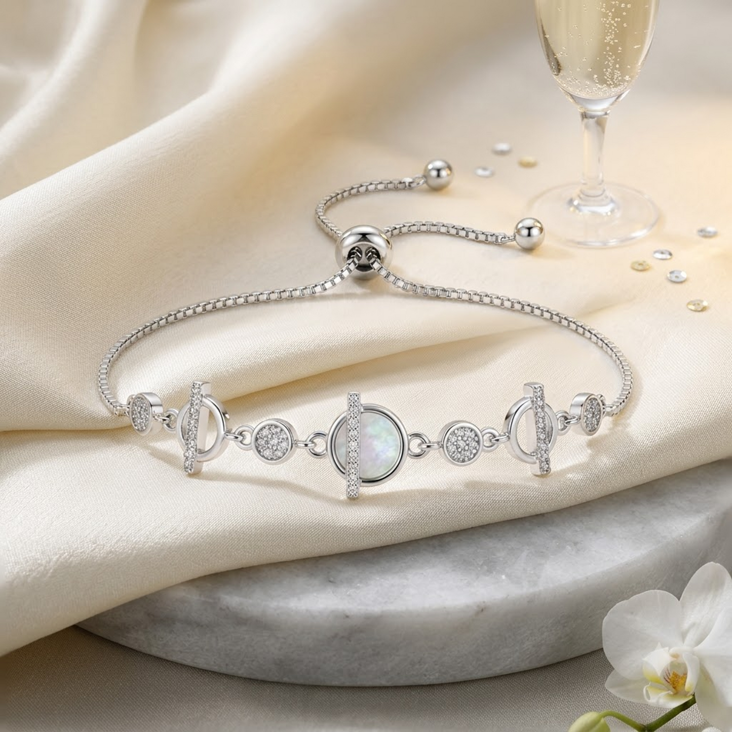 Pearl Glow Toggle Link Bracelet