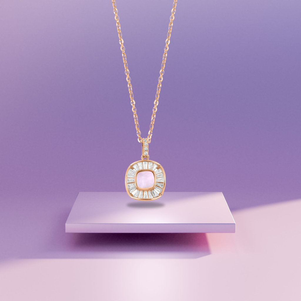 Rose Gold Shimmering MOP Necklace with Link Chain