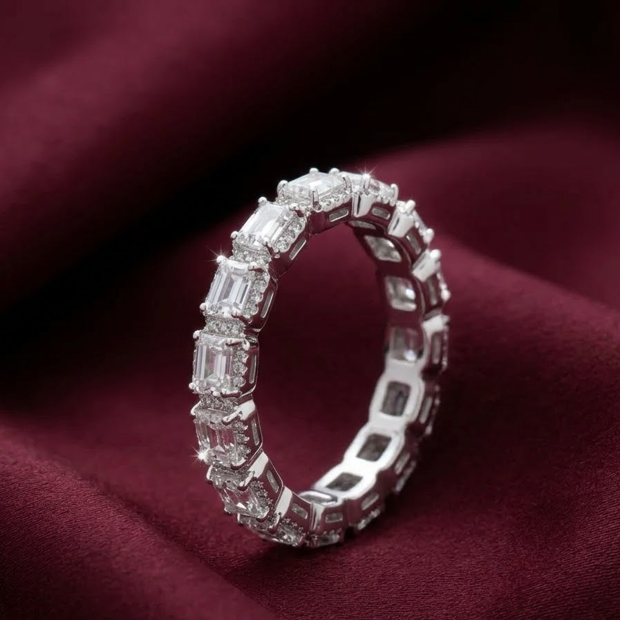 Royal Elegance Diamond Ring