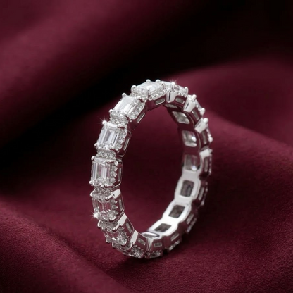 Royal Elegance Diamond Ring