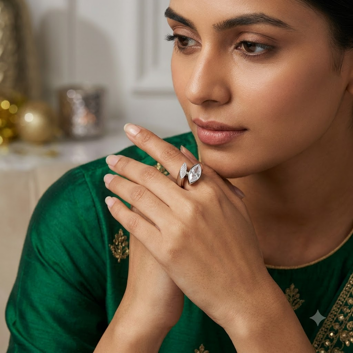 Teardrop Side-Cluster Ring