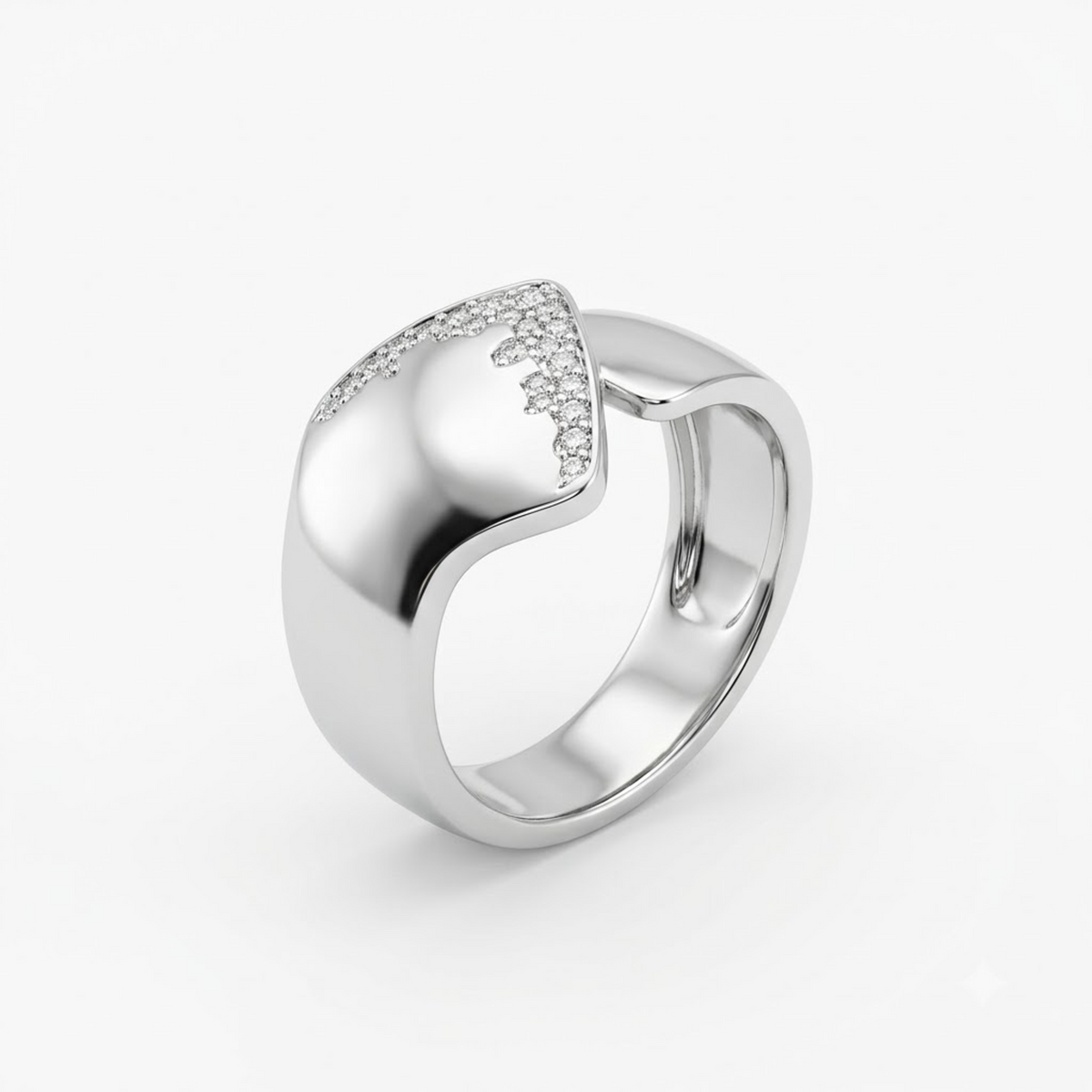 Curved Geometric Shield Ring