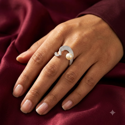 Twisted Luxe Diamond Band Ring