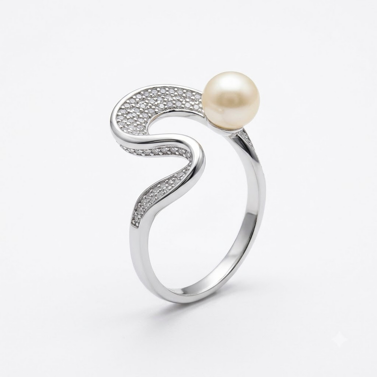 Twisted Luxe Diamond Band Ring