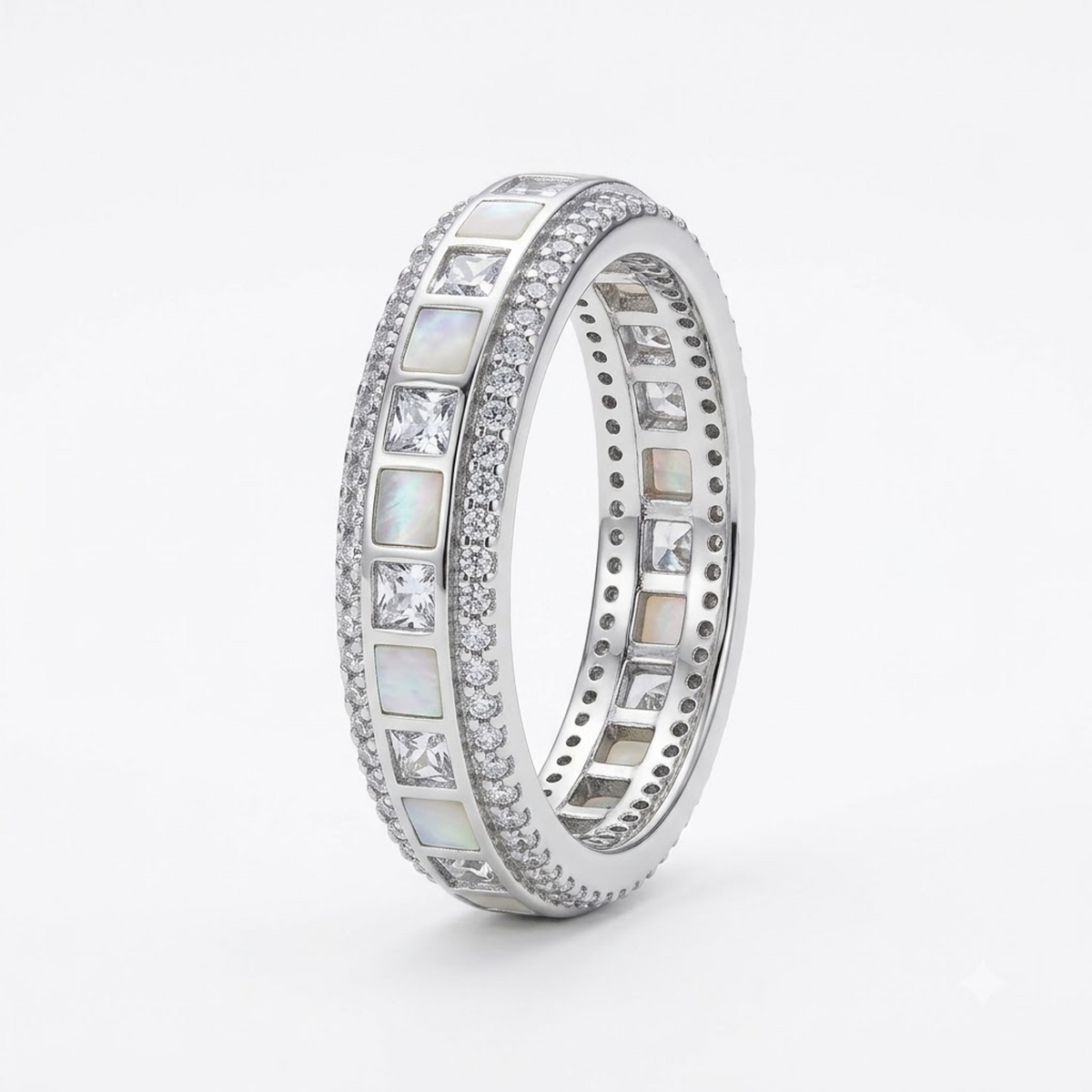 Luxe Mosaic Diamond Band Ring