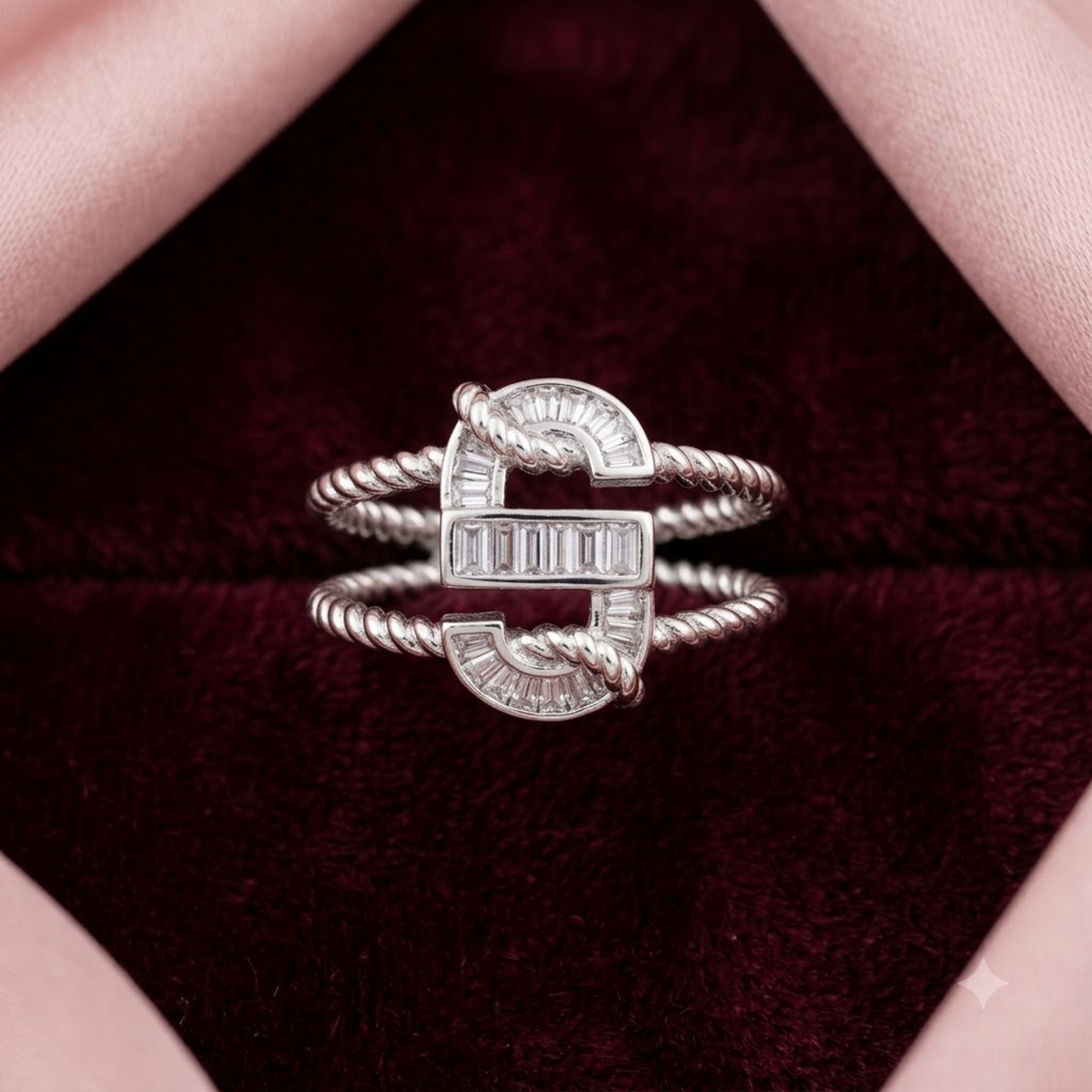 Silver Serpentine Swirl Ring